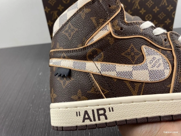 HYPE Jordan OFF-WHITE 1 x Air LV 0723